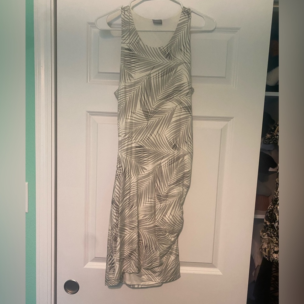 NWT Versona palm dress